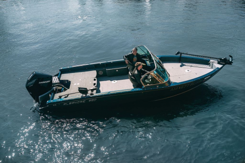 Albakore 680 Fish