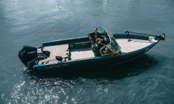 Albakore 680 Fish